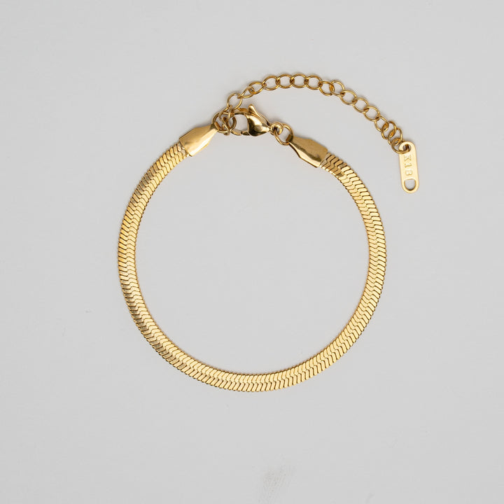 Serpent-Inspired Sarya Bracelet