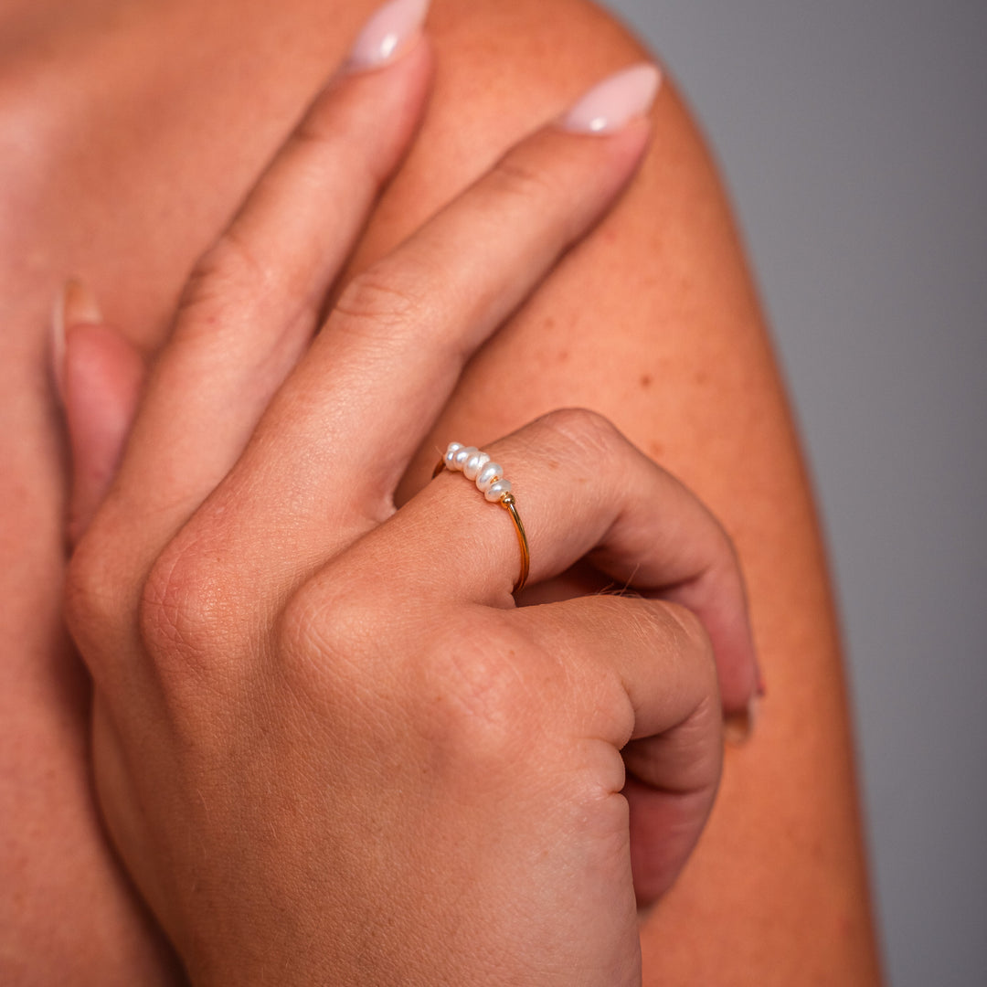 Petite Ring