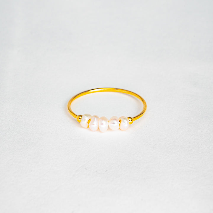 Petite Ring