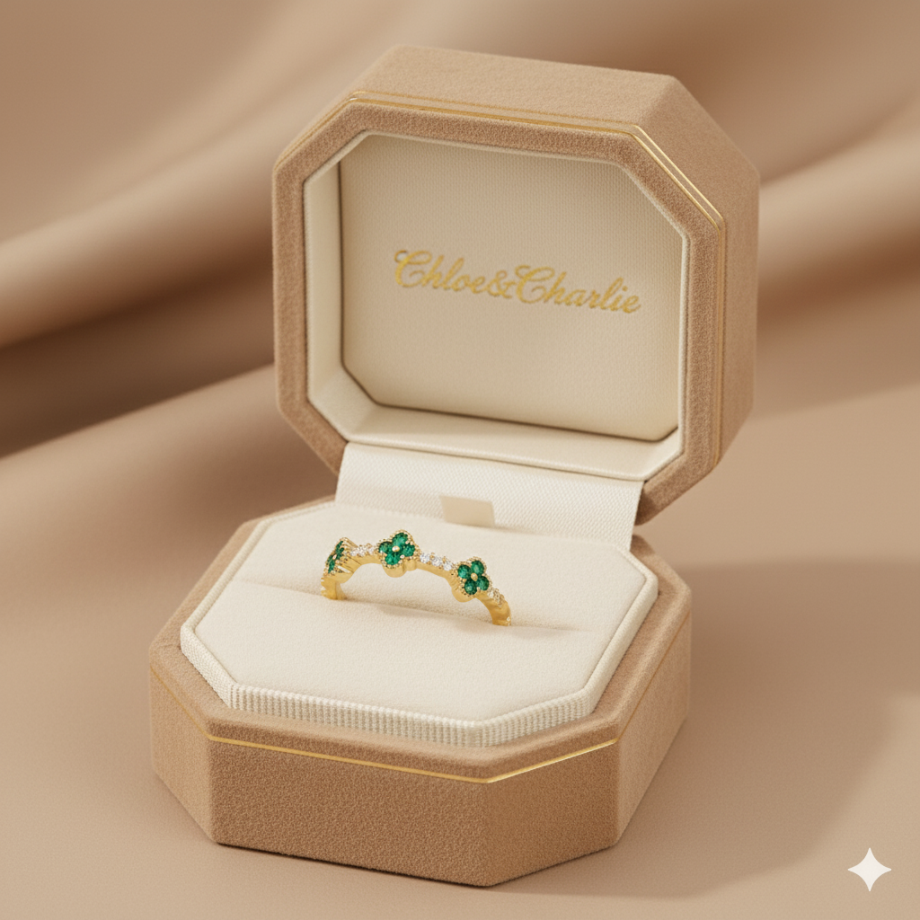 Lucky - Clover Crystal Ring