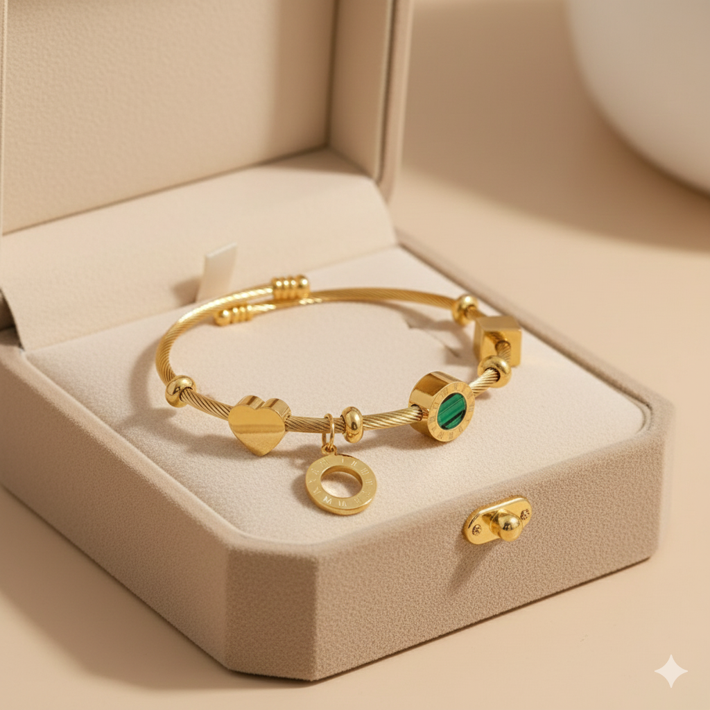 Mely- Golden Heart Bracelet