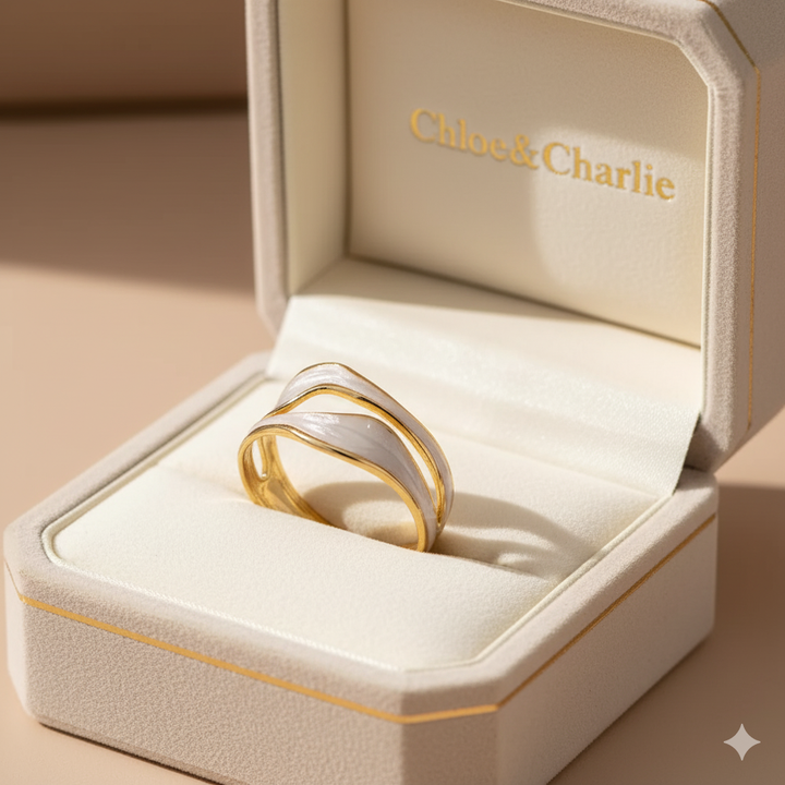 Dream - Vintage White Gold Ring