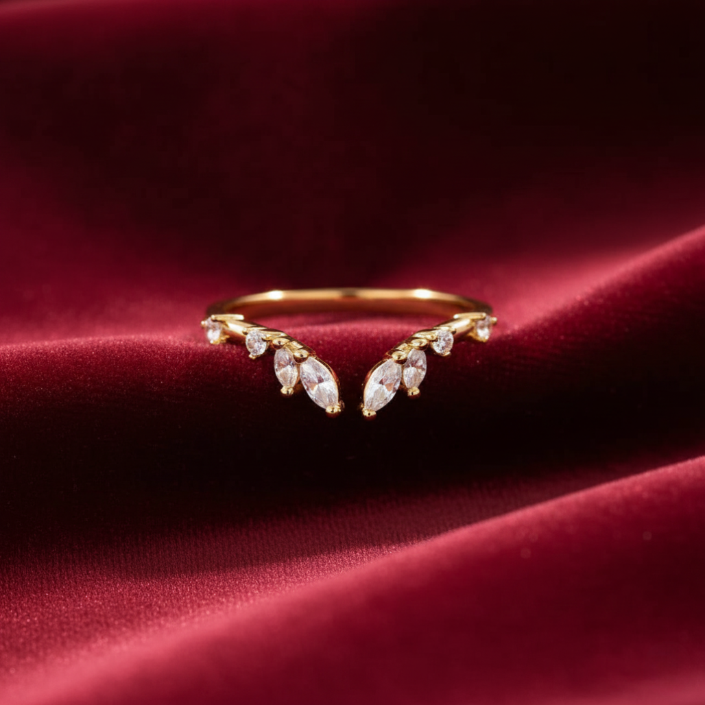 Peace - Crystal Gold Vine Ring