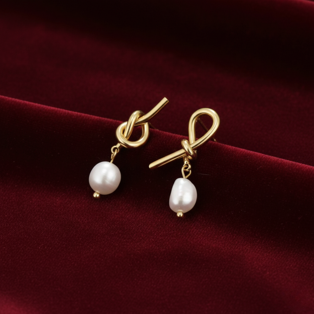 Knotted Gold & Freshwater Earrings