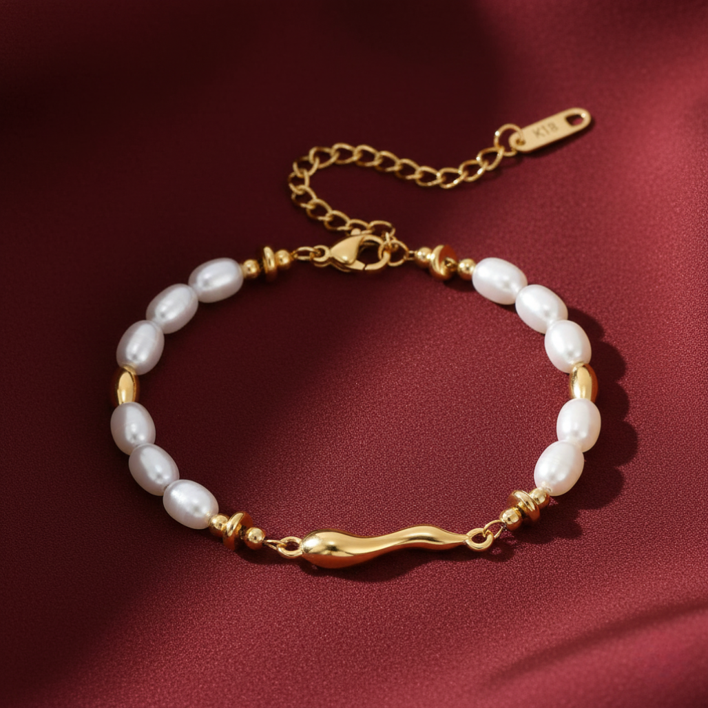 Love Freshwater Bracelet