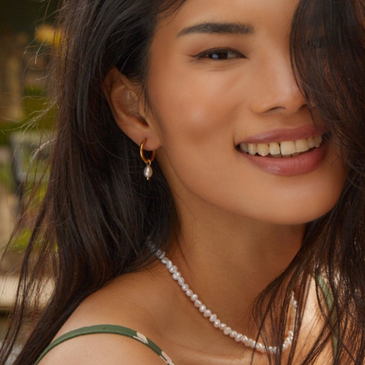 Bella Freshwater Earrings