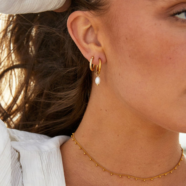 Bella Freshwater Earrings