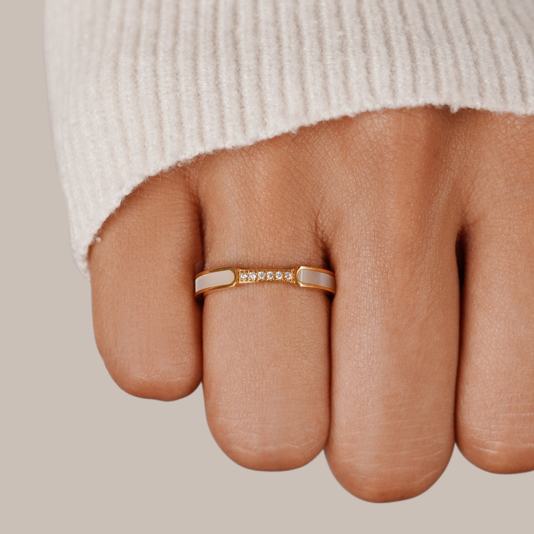 Unity -Crystal Ring