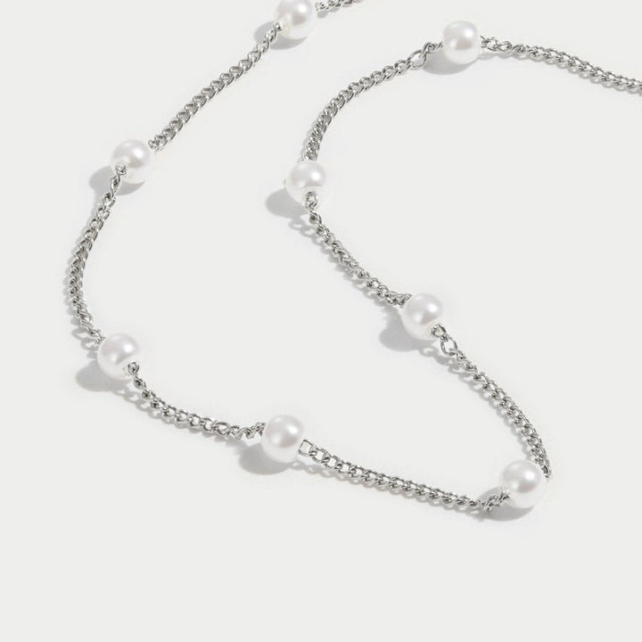 Nura Silver Necklace